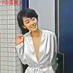 【GIFアニメ】麻生祐未Part7(女優)胸元見え,セクシーガウン,課長 島耕作,田原俊彦,Aso Yumi