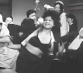 春川ますみ